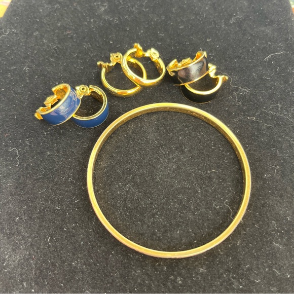 Monet Jewelry - Vintage Signed Monet Gold Tone Metal Jewelry Lot, 4 Pieces Earrings & Bracelet